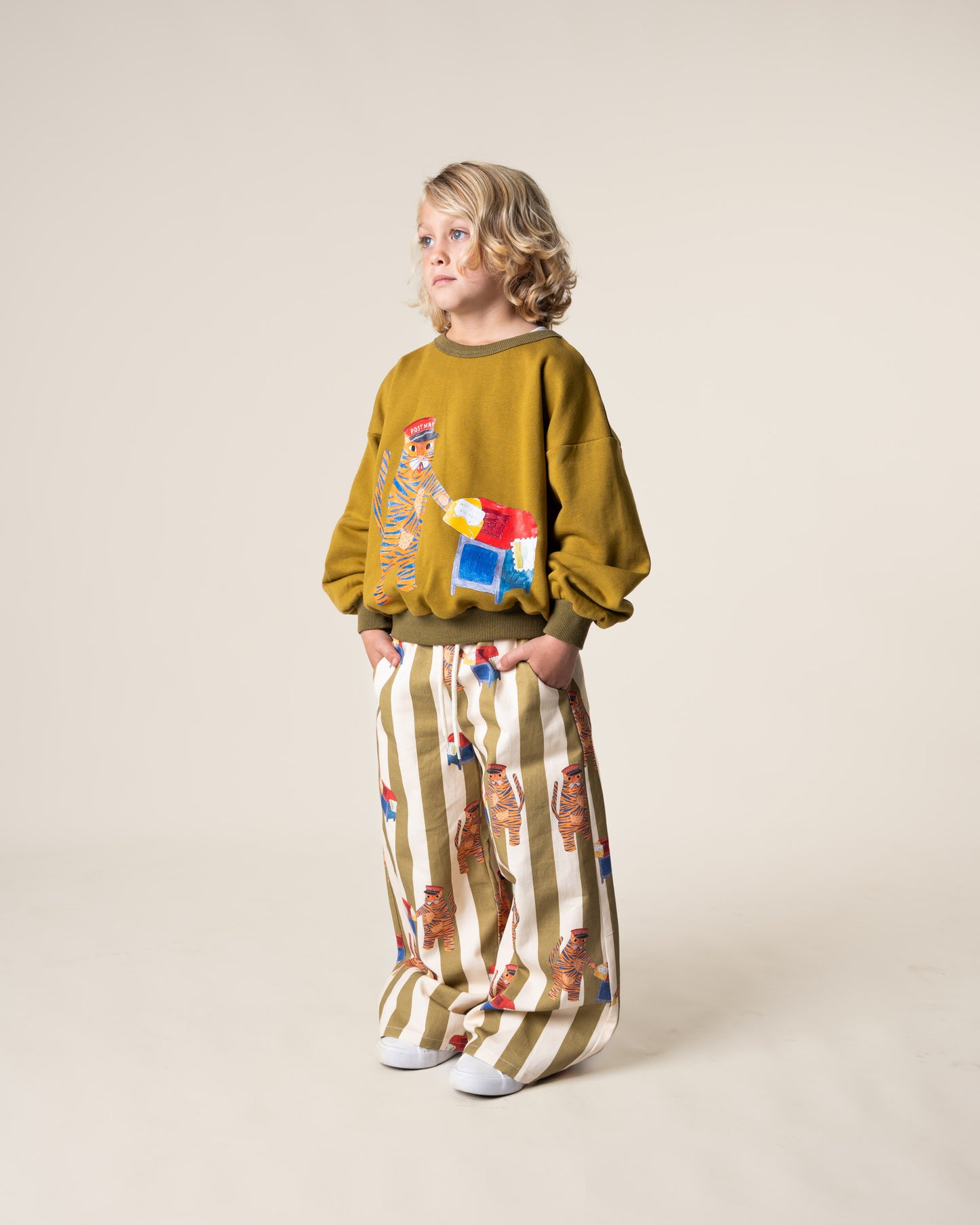 French Terry Pullover | Tiger the Postie