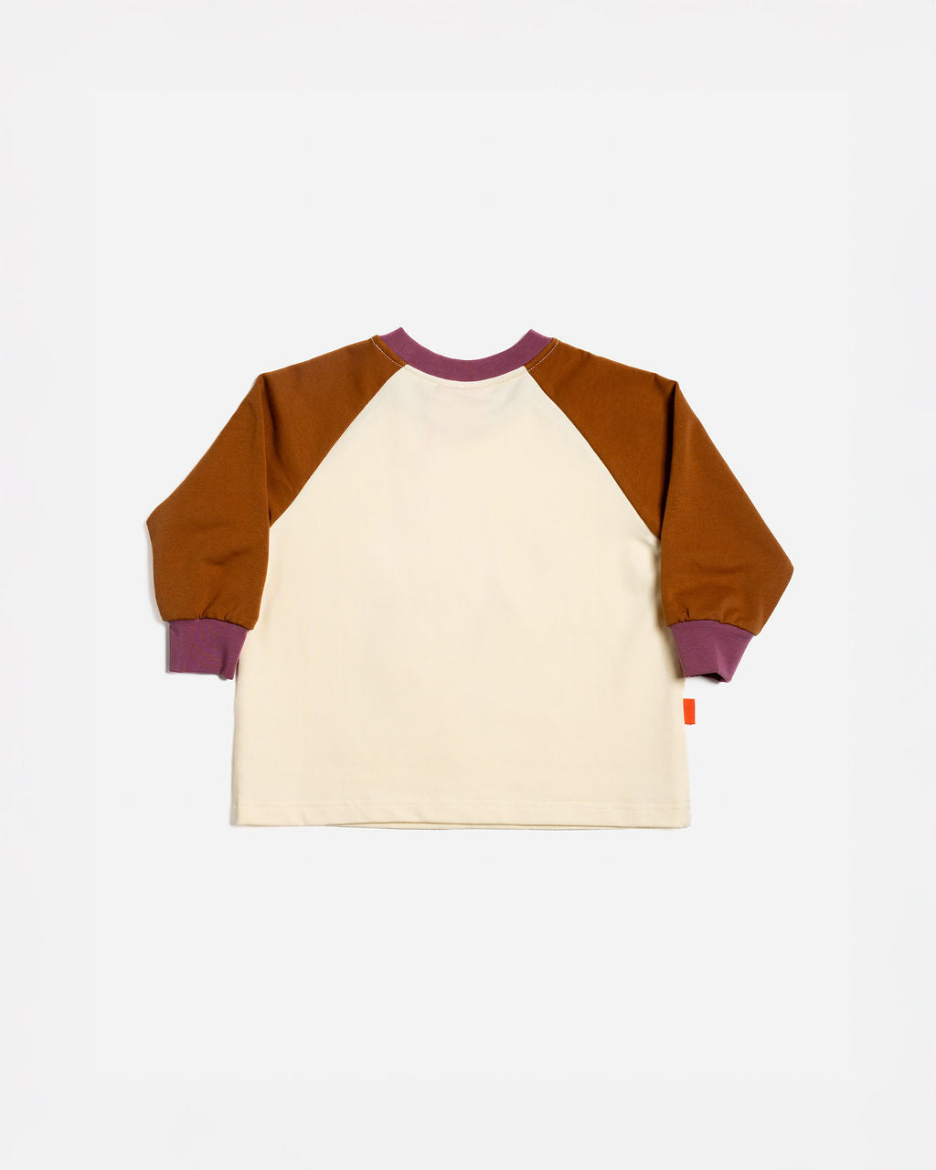 Raglan T-Shirt | Carmen the Camel