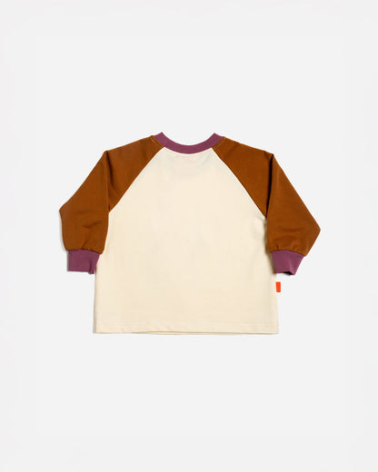 Raglan T-Shirt | Carmen the Camel